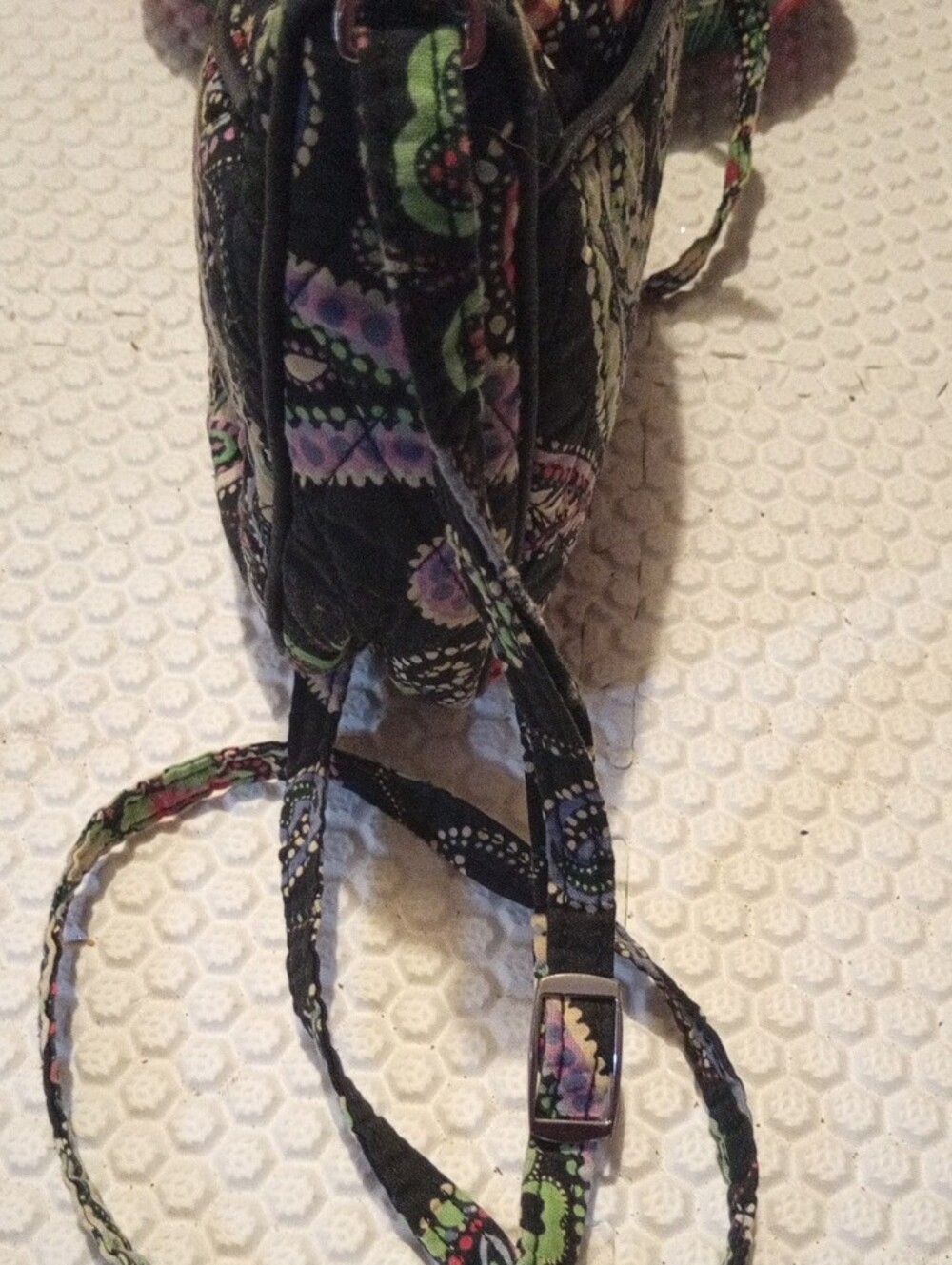 Vera Bradley Black Quilted Paisley Crossbody with Multicolor Accents#adjustable - Picture 5 of 9